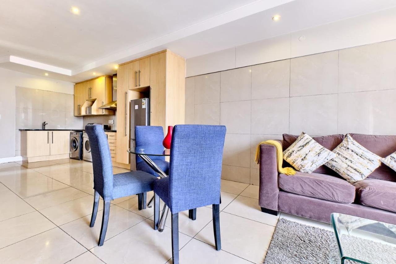 Sandton Serviced Apartments@Hydro Johannesburg Pokoj fotografie