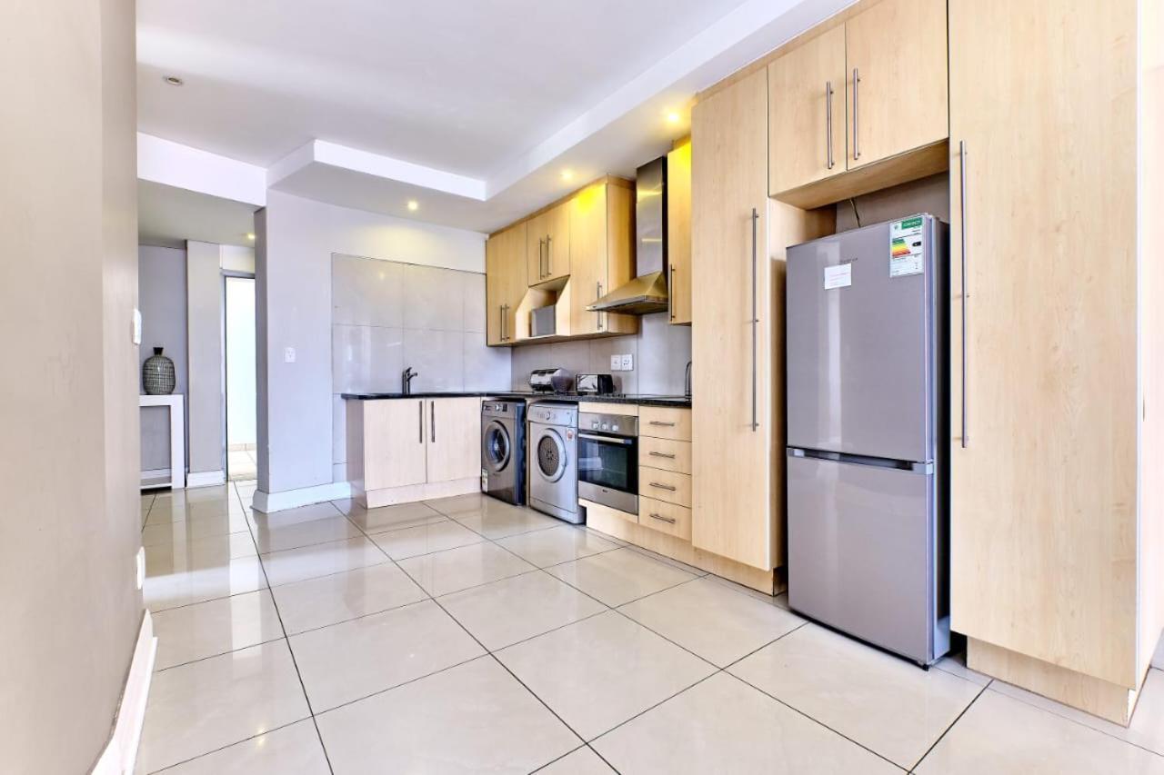 Sandton Serviced Apartments@Hydro Johannesburg Pokoj fotografie